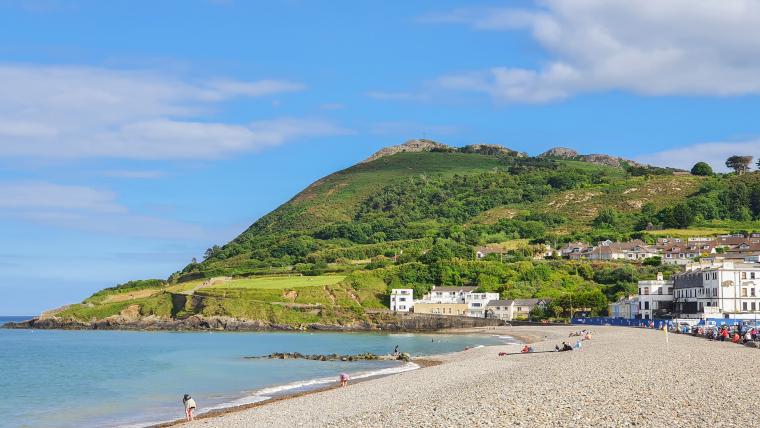 Plage de Bray au pied de Bray Head