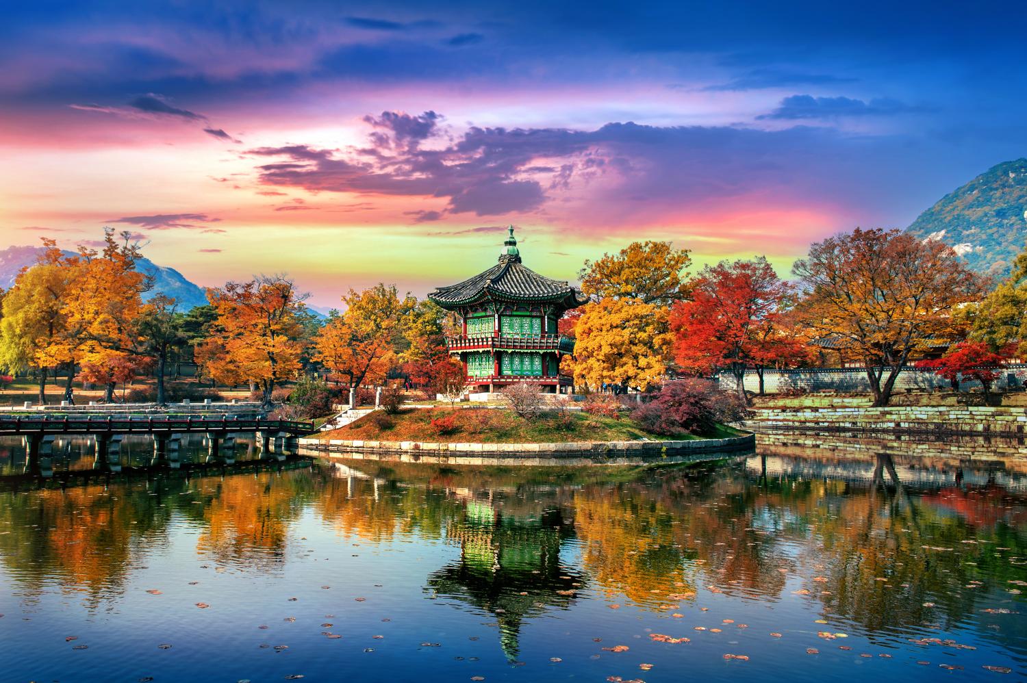 Gyeongbokgung au coucher de soleil