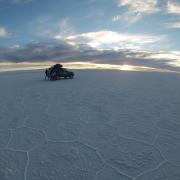 Un soir sur la lune, au Salar d'Uyuni en Bolivie